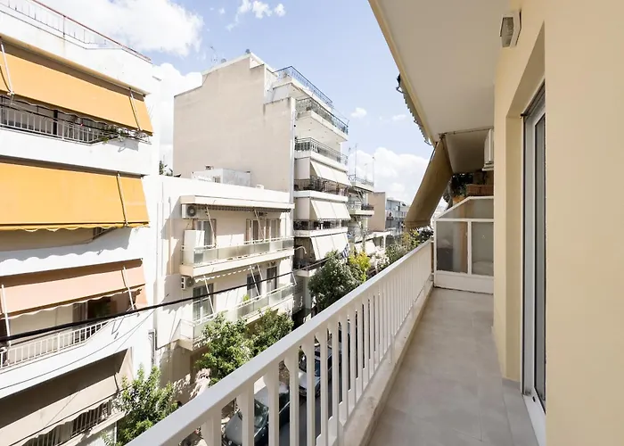 New Spacious & Stylist Apt