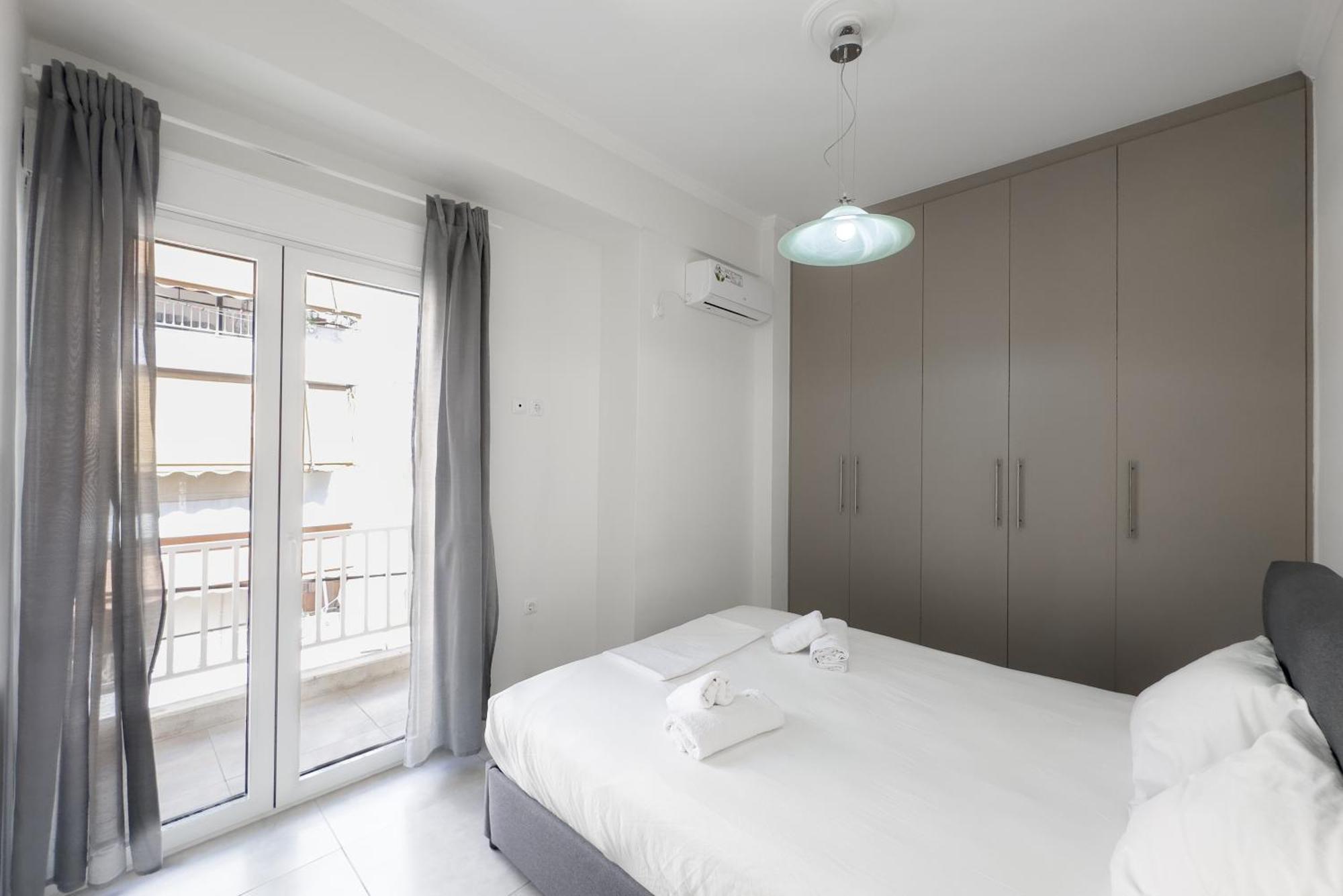 New Spacious & Stylist Apartment