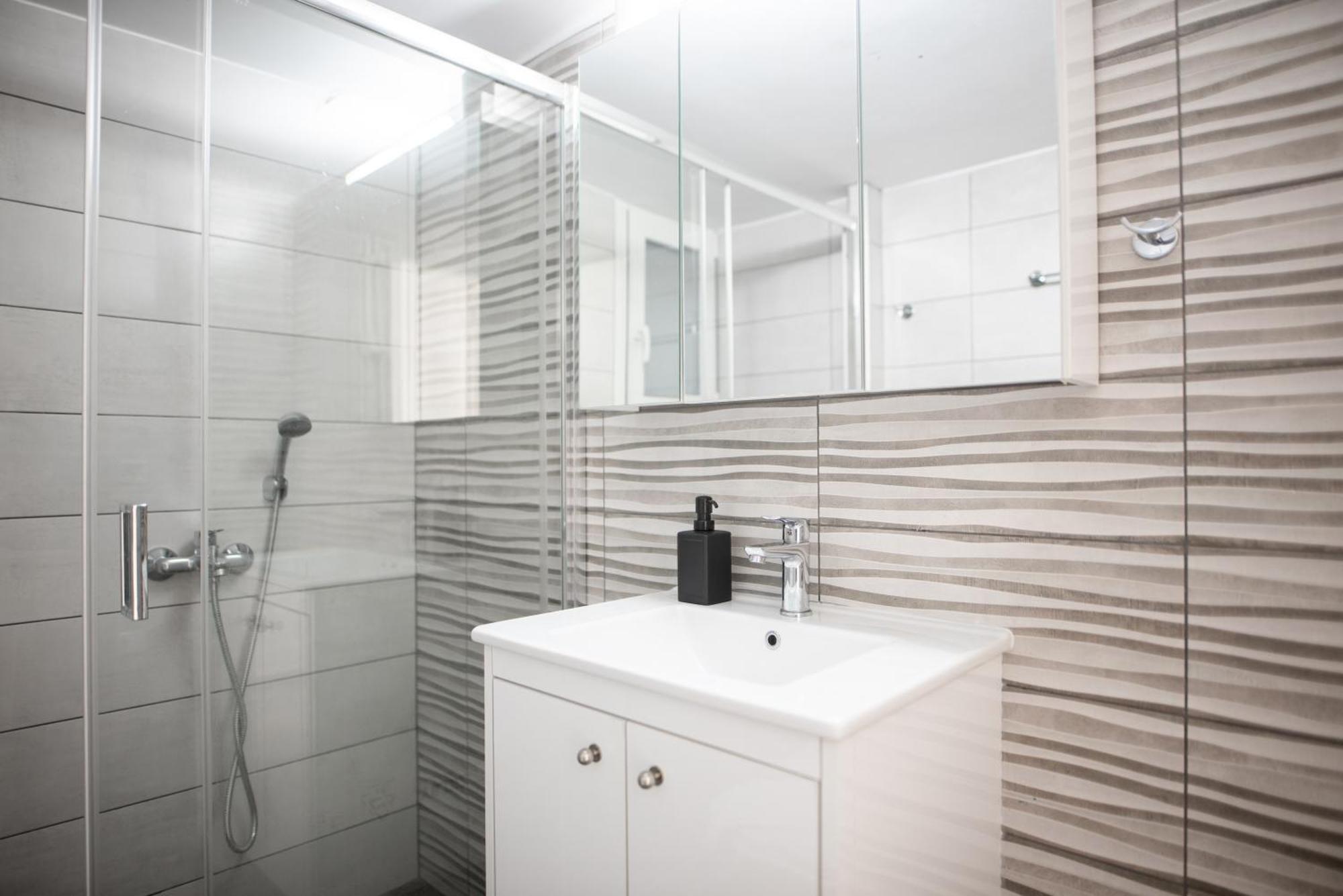 New Spacious & Stylist Apartment